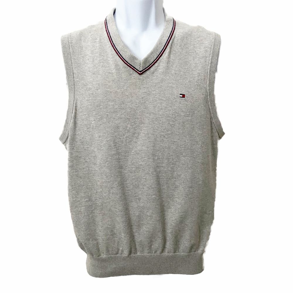 Tommy Hilfiger, V-Neck Sleeveless Pullover Vest ribbed hem Tommy Signature Flag